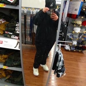 Meet your Posher, Yamiko